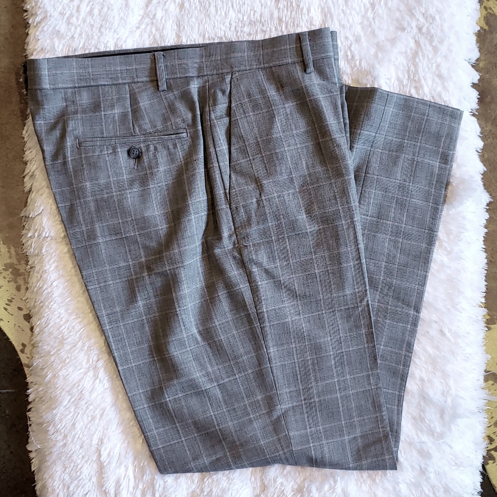 Men's dress pants by Murano size 36